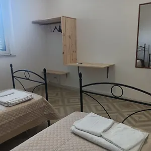  Pensión Petraleuka